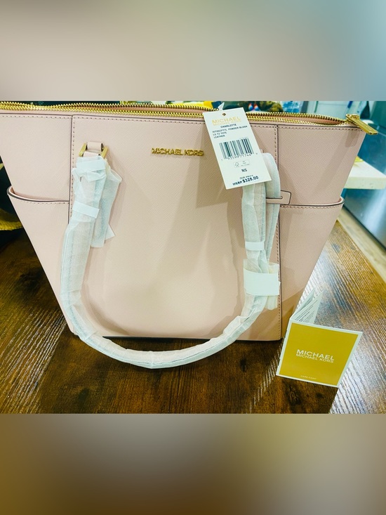 Michael Kors Handbags - Michael Kors Powder Blush Leather Tote-Charlotte with Gold Hardware NWT